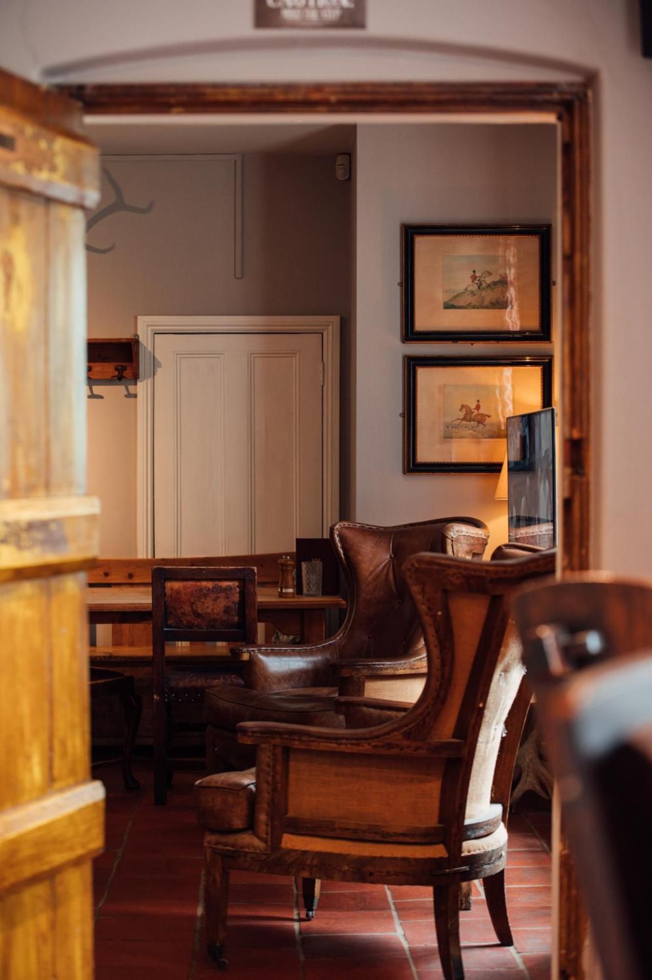 The King'S Head Hotel Holt  Exterior photo